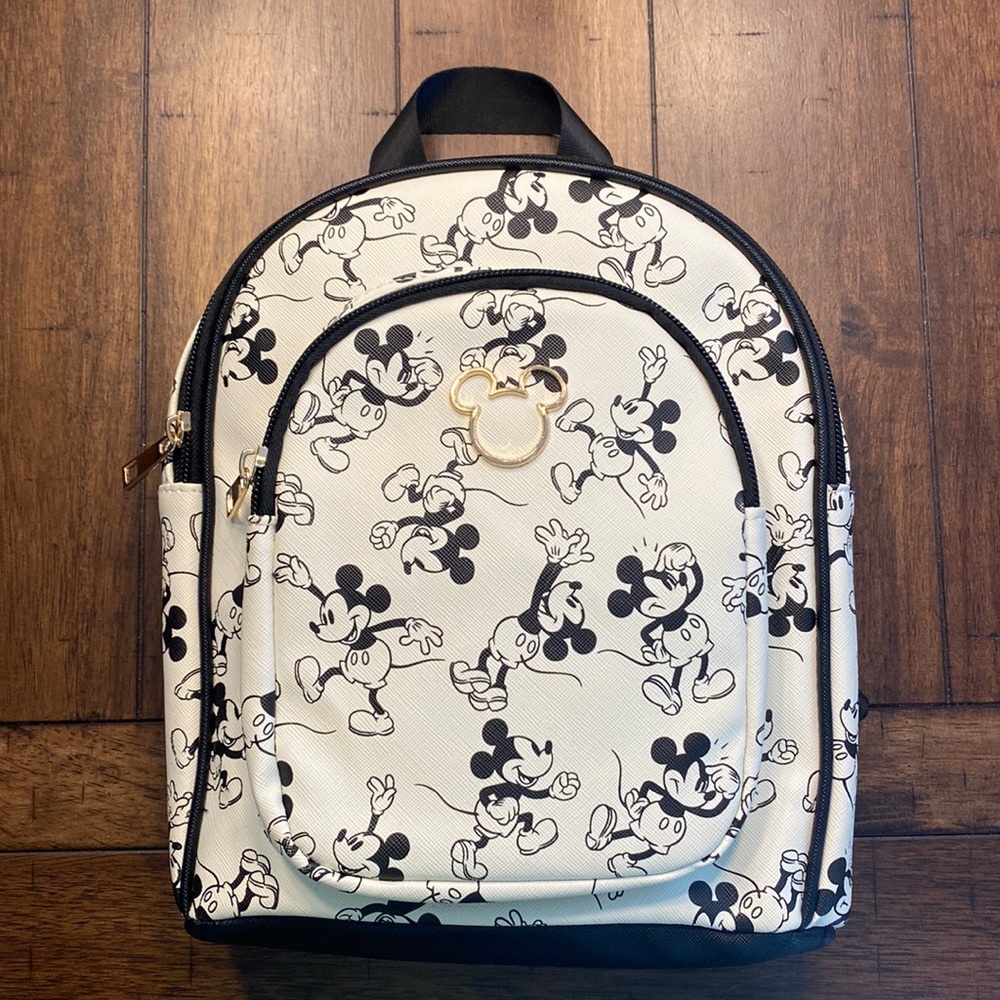 Bioworld Mickey Mouse mini backpack